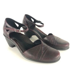 Dansko Red Leather Buckle Mary Jane Heel Wmns 9.5